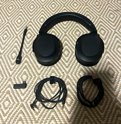 Razer Barracuda X Wireless Over-Ear Gaming Headset, Black, Detachable Boom Mic