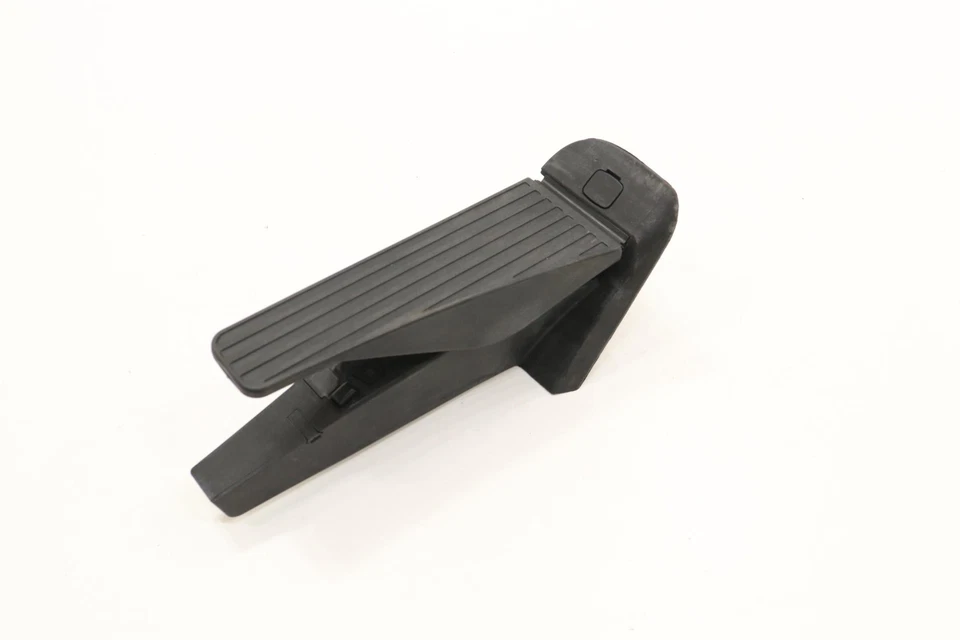 Pedal de gasolina Volvo XC90 2022 Foto 2 de 4