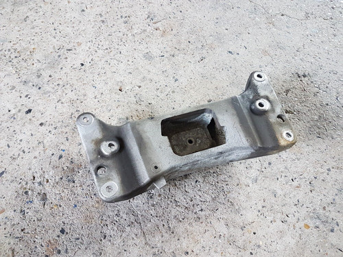 BMW 5er F07 F10 F11 LCI Getriebeträger 6777613