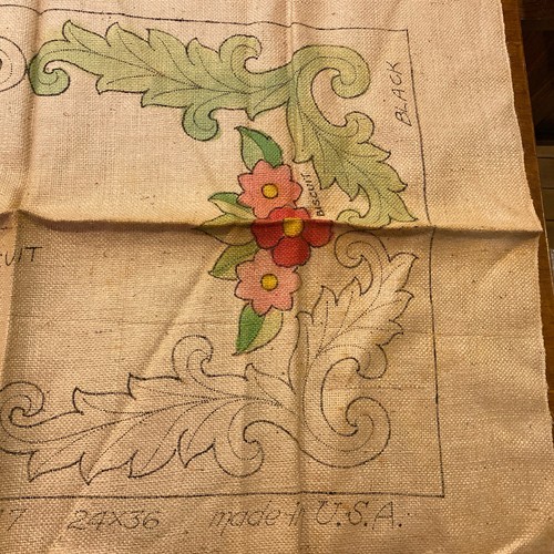 BLUENOSE HOOKED RUG PATTERN #2047 MULTI FLORAL BURLAP 24X36 USA 1940’s - Picture 5 of 7