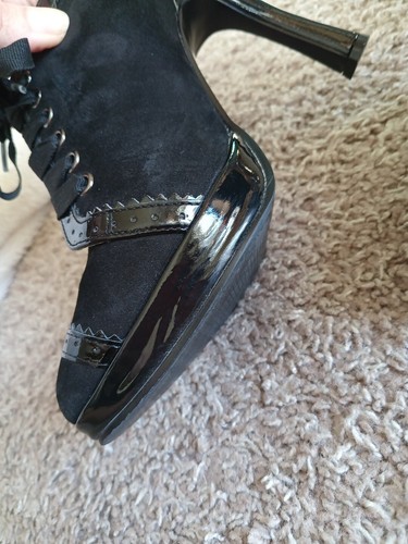 Colin Stuart Black Suede Ankle Heels Size 7.5 Fairy Grunge Whimsigoth Romantic - Picture 9 of 13