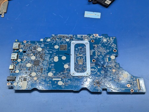 *Contraseña de administrador* Placa madre Dell Latitude 3440 Intel Celeron 7305 DPN X6G6D - Imagen 4 de 6