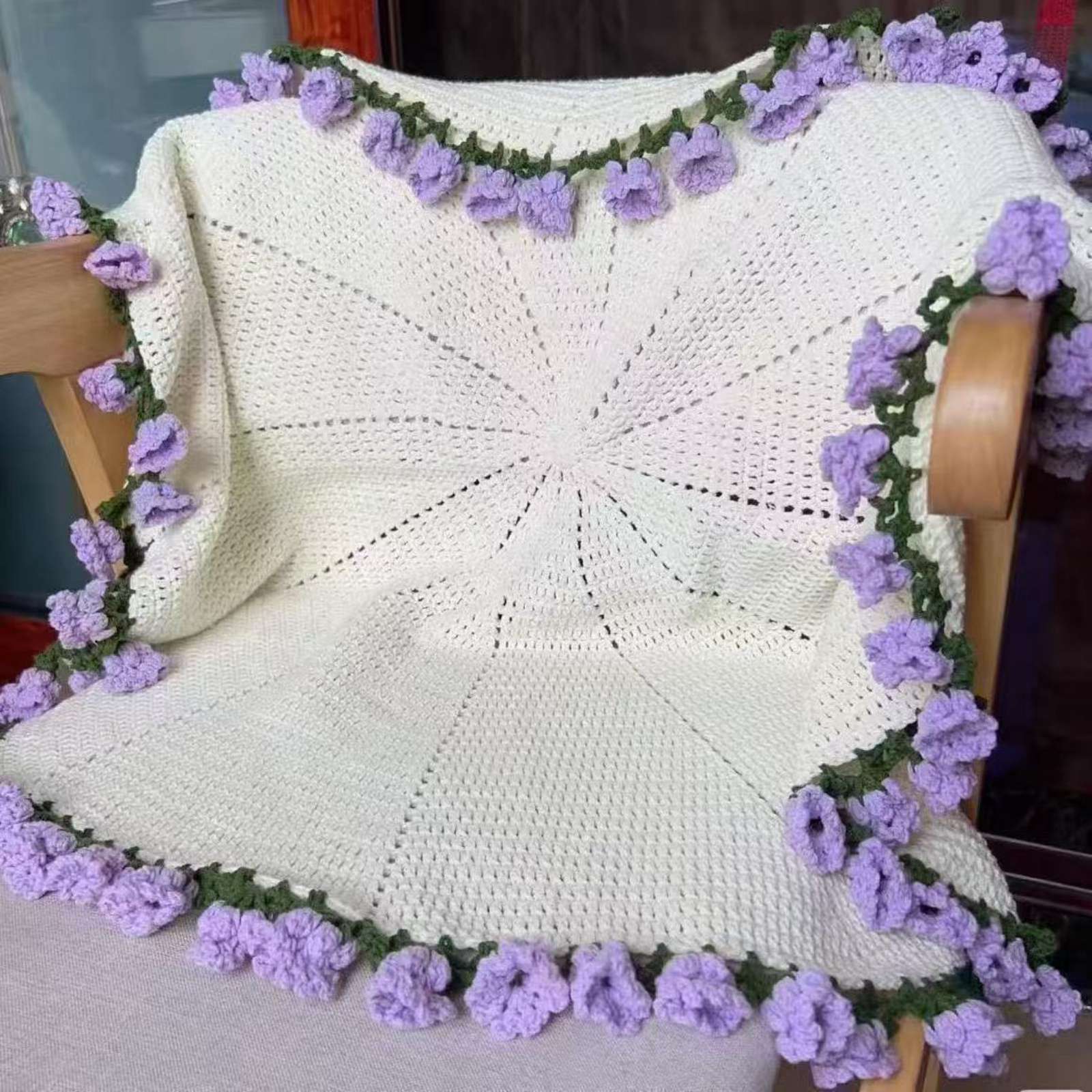 Picture 2 of 20