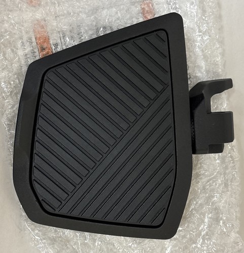Can-Am Ryker (All Models) OEM Floorboard Footrest Kit, LH/RH #219401109 #M1850 - Picture 6 of 9