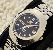 Vintage Orient 3 Star Automatic 21J Navy Dial Cushion Case 50m Japan Day Date