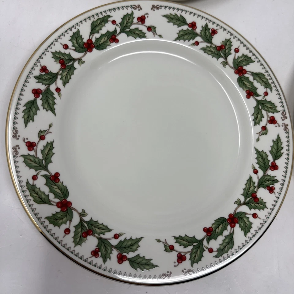 The Cellar Ivory Holly Set Of 4 Gold Rim Christmas Holiday Salad Plates 7 1/2" - Image 2 of 4