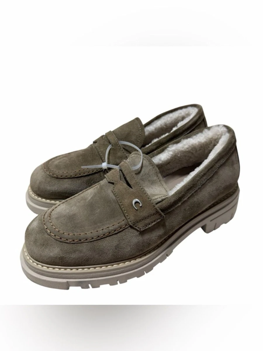 La Canadienne made in Italy suede shoes in beautiful green color!! Soft suede, emerald green, and effortless Italian  main image 2