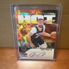 2023-24  Nba Hoops Premium Stock - Hot Signatures Larry Nance Jr. Ice Prizm (AU)