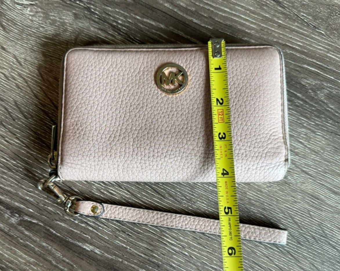 Michael Kors Multi Function Leather Phone Case Wa… - image 8