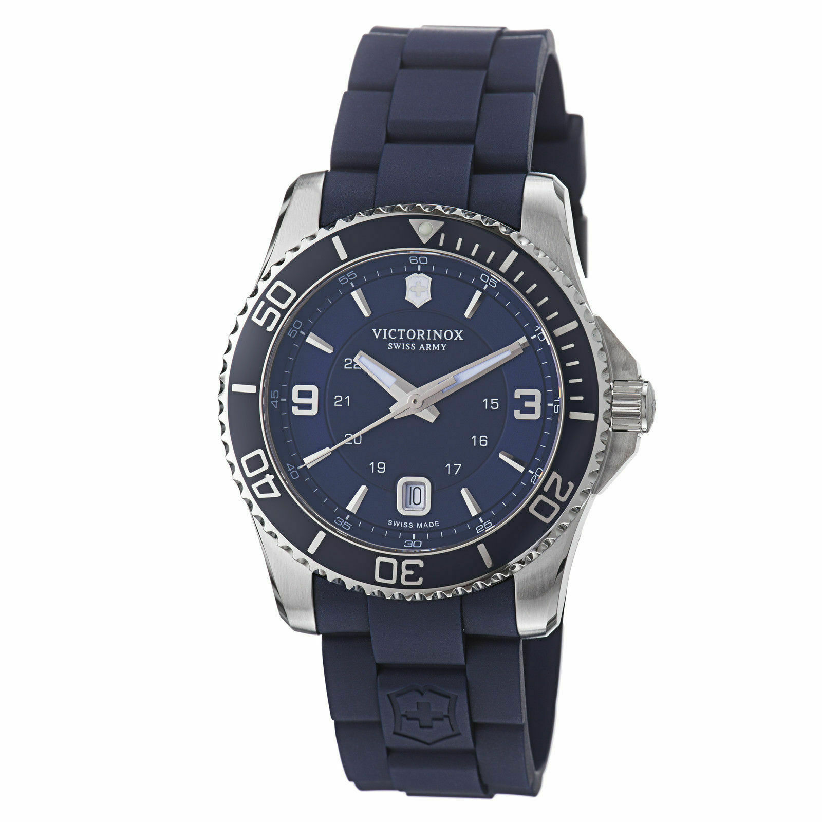victorinox swiss army men's maverick