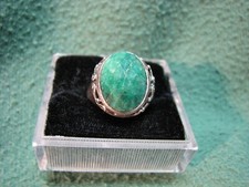 Beautiful Ladies 925 Sterling Silver Ring W/ Green Stone Marked 925 Size 9