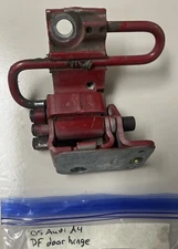 05-09 OEM Audi A4 Front Left Driver Side Door Bottom Hinge Red