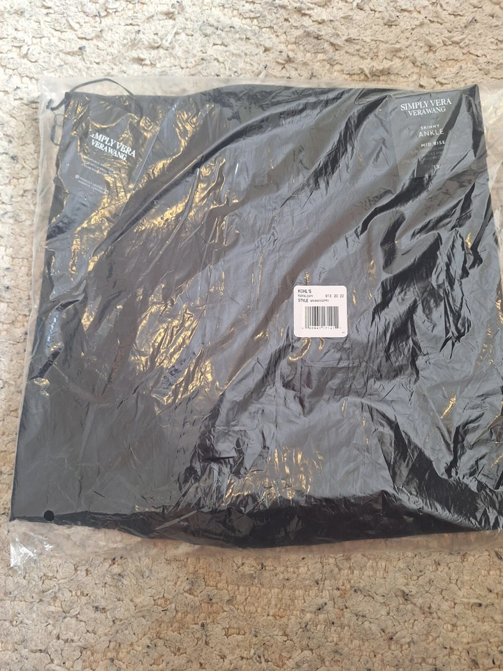 Nuevos Pantalones Al Tobillo Ajustados Simply Vera Wang Tiro Medio Para Mujer Negros Talla 1X Nuevos Foto 4 de 4