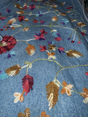 Vintage Chico’s Design Floral Embroidered Denim Jacket Size 3 Boho India - Picture 5 of 11