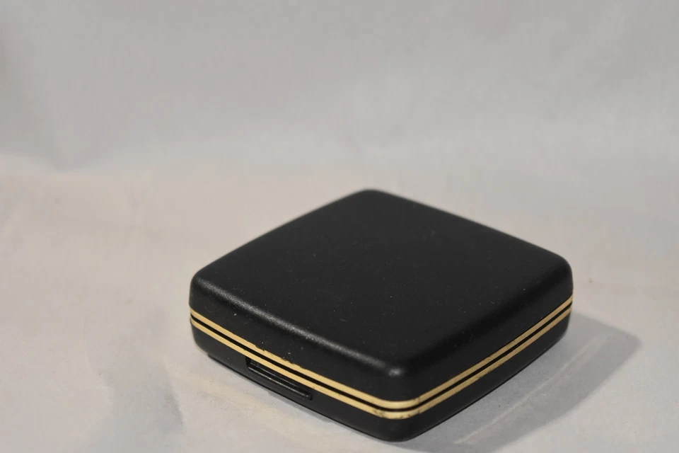 Revlon Age Defying Cheek Color - Rose - Imperfect - Image 3 of 4