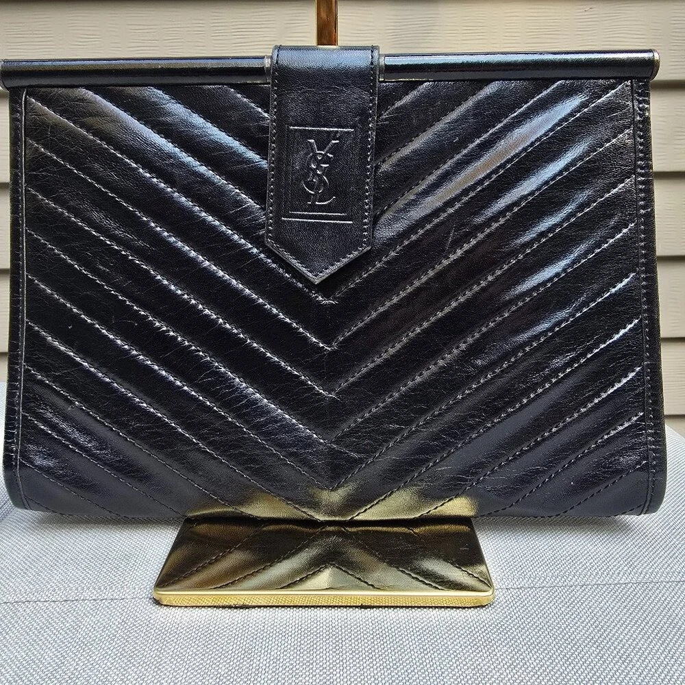 ⭐️Vintage Saint Laurent⭐️ Case,Cloth & Cert Yves Saint Laurent Pink Monogram Quilted Leather Card Case w  main image 4