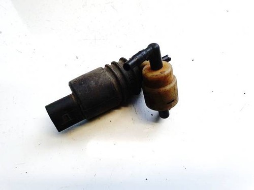 Waschwasserpumpe, Scheibenreinigung  Volkswagen Passat DE2624815-24