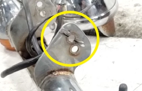 Передний противотуманный фонарь указатель поворота и кронштейн крепления 2000 00 Victory V92 V92C - Изображение 2 из 4