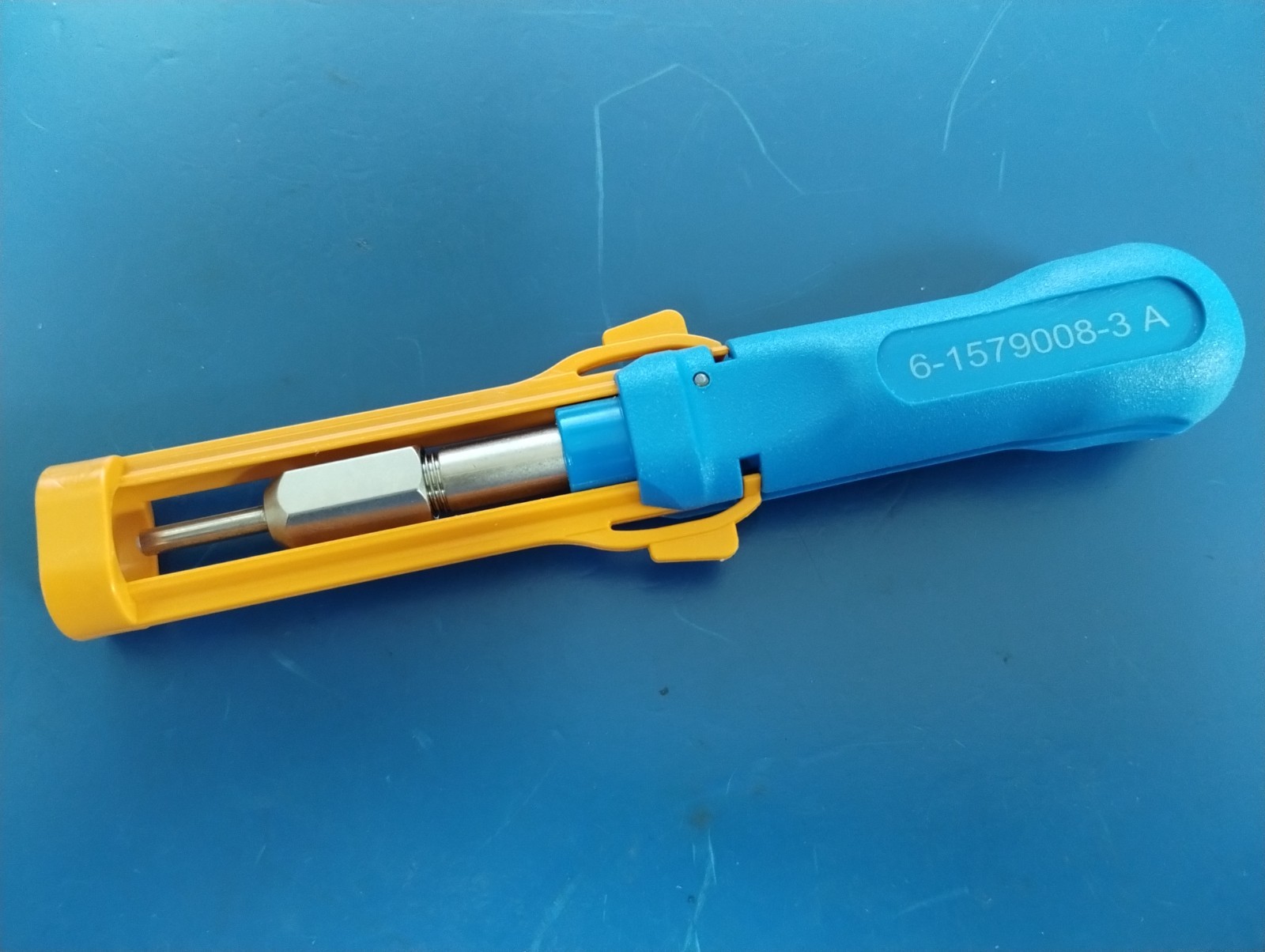 TE CONNECTIVITY 6-1579008-3 EXTRACTION TOOL For Rectangular Contacts 20-30 AWG