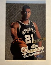 1997-98 FLEER ULTRA GOLD MEDALLION TIM DUNCAN ROOKIE CARD RC #131G. rookie card picture