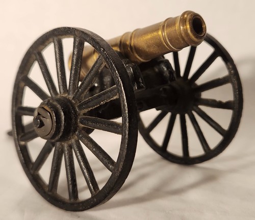 Vintage Small Toy Brass Cannon-Cast Iron Carriage-non firing - Picture 3 of 11