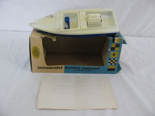 Fleet Line Craft Master Motorized Inboard Sportster Power Boat w/ Box Works Read - Picture 1 of 18