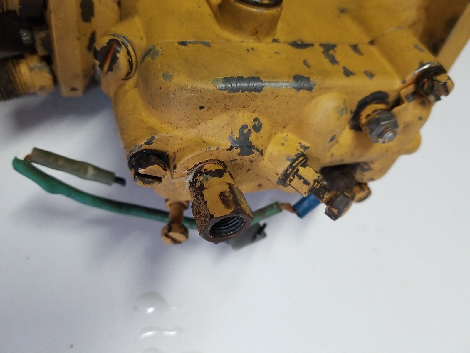 FUEL INJECTION PUMP CORE OFF JOHN DEERE 6414 MOTOR | eBay