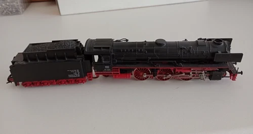 Fleischmann H0 Dampflok BR 01 220 DB mit besonderer Kupplung