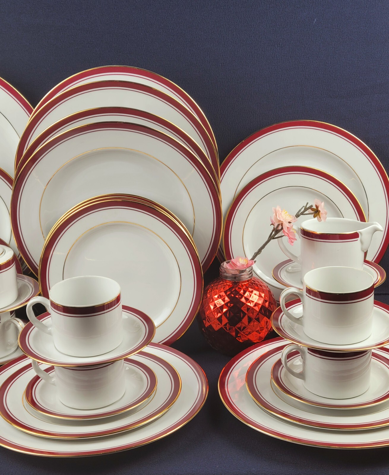 "Classics Burgundy" by Philip Kingsley - Service for 8 & Hostess Pieces - 36 pcs