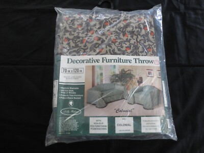 NOS Vintage Dolly Madison COLONIAL FLORAL Polyester FURNITURE THROW - 70'' x 120''
