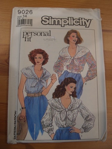 VINTAGE Simplicity 9026 ladies size 14