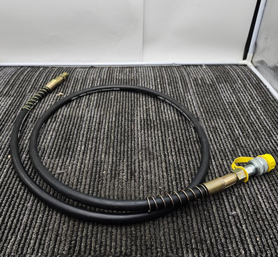 Wire Braid Hydraulic Rubber Hose 70MPa Coupling Heavy Duty Black
