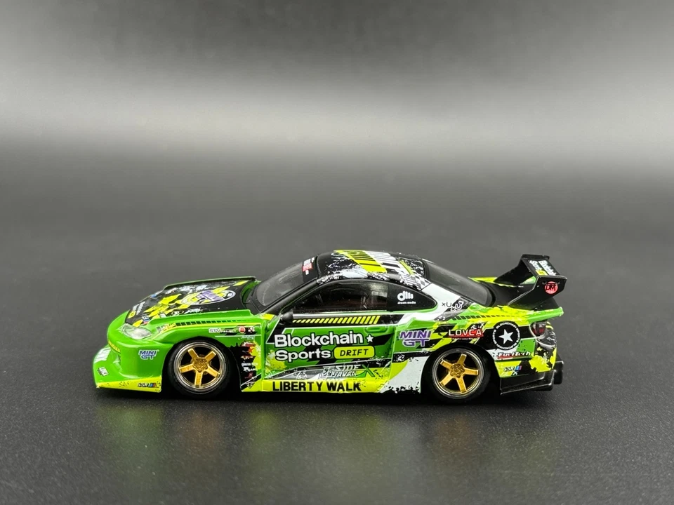 Mini GT Nissan LB-Super Silhouette S15 SILVIA #555 V2 2024 Formula D1 #823 1/64 Foto 2 de 4