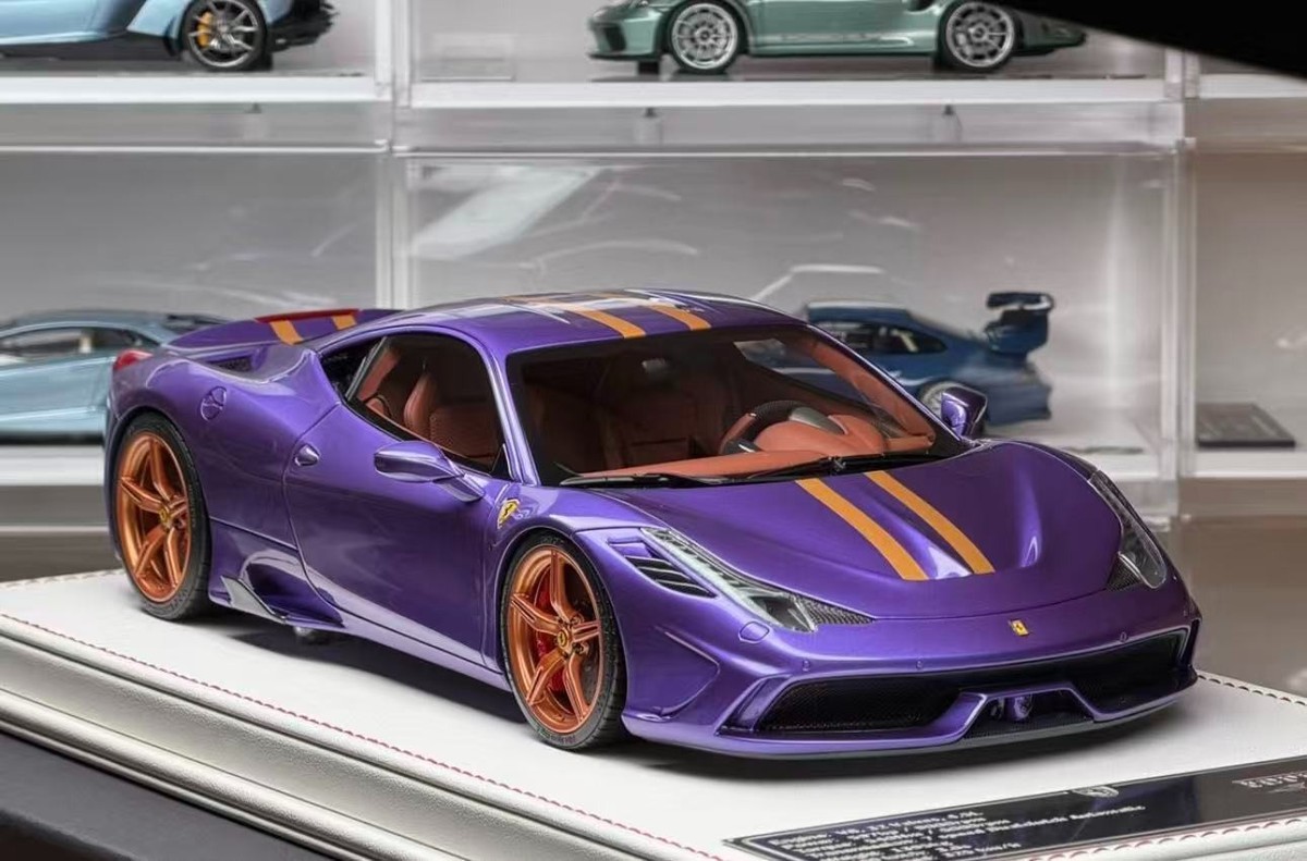 SUPER RARE* Davis & Giovanni 1/18 Ferrari 458 Speciale Purple