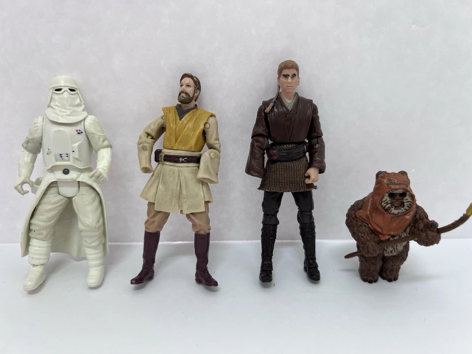 Экшн-фигурки и запчасти Star Wars 90-е - 2000-е лот из 19 экшн-фигурок оружие - Изображение 4 из 4