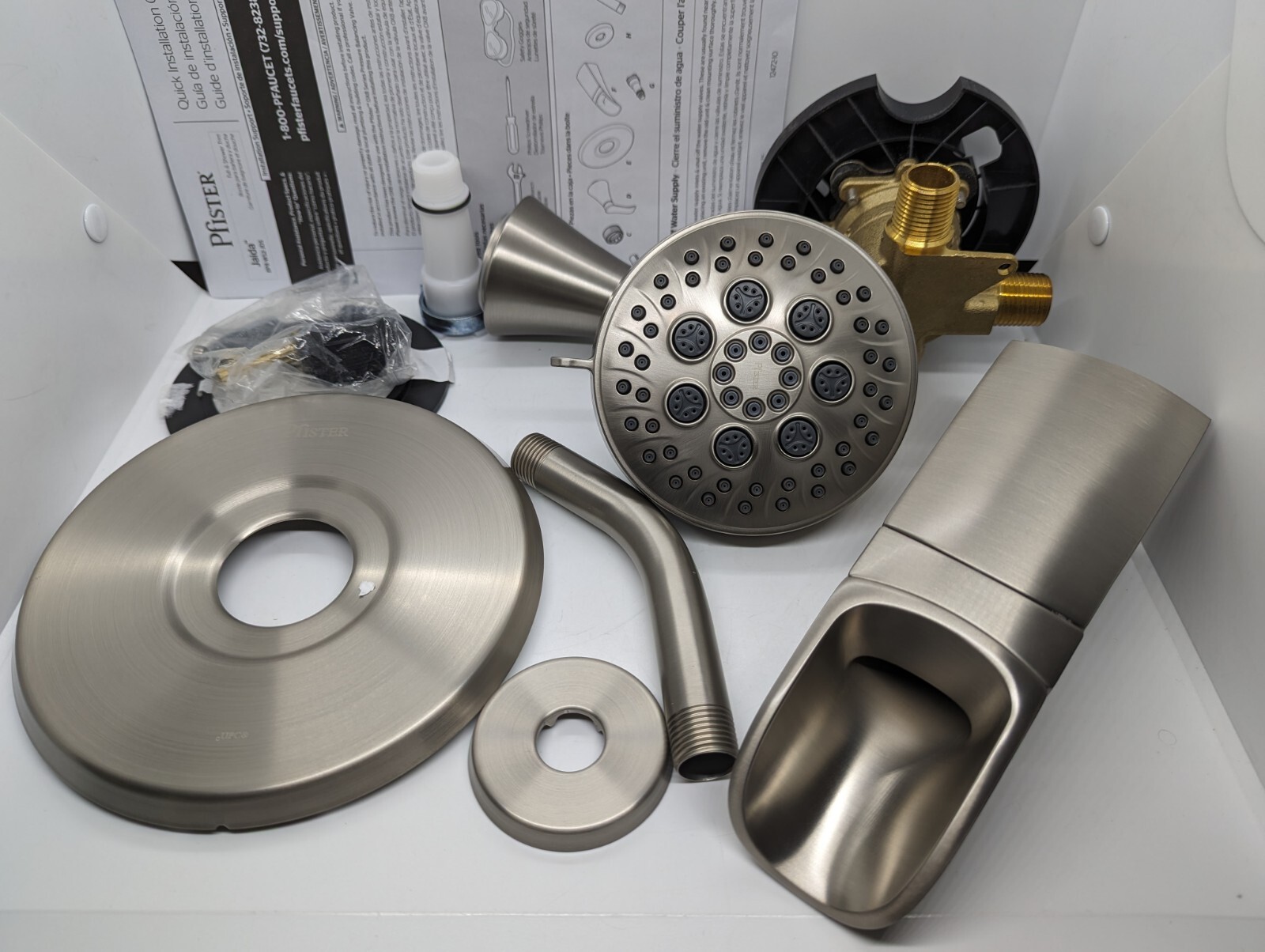 Pfister Jaida 8P8WS2JDSGS Single Handle Tub & Shower Faucet Brushed