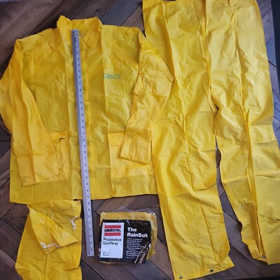 NOS UNIROYAL RAIN SUIT ADULT M Yellow Zippered Top Snap Pants & Hood pre-barcode