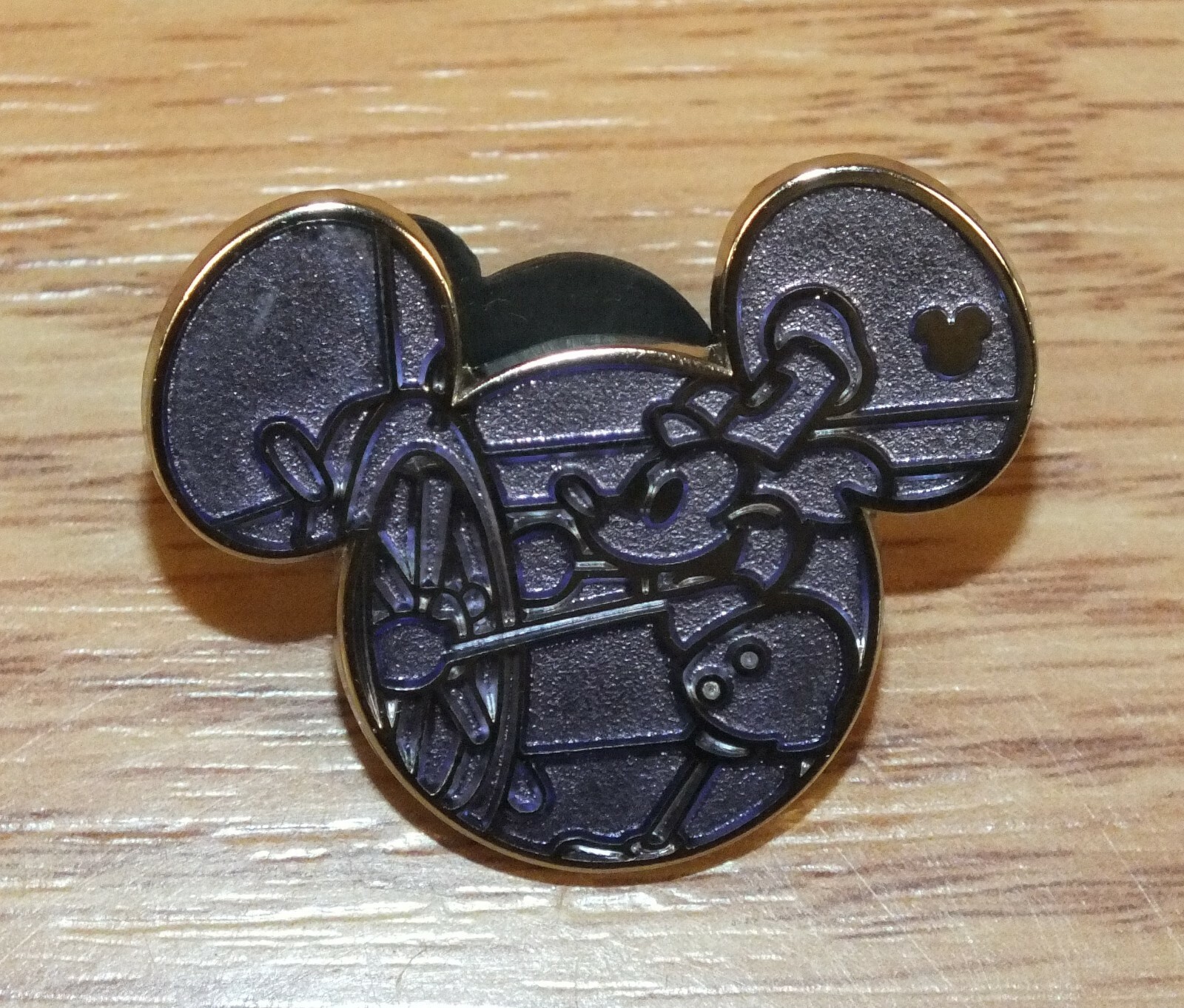 Hidden Mickey Short Films Steamboat Willie Collectible Trading Chaser Pin