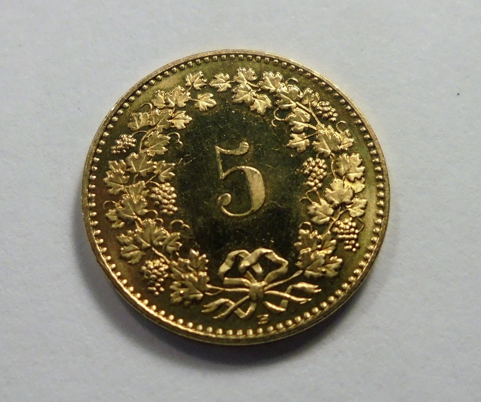   UNC. Switzerland 5 rappen 2015 B  #BB5SWISS - Image 2 of 2