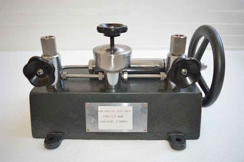 Pressure Gauge Calibrator Pump for Accurate Meter Calibration