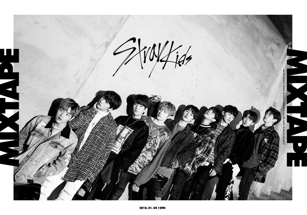 STRAY KIDS [MIXTAPE] Debut Album CD+Photo Book+2p Photo Card