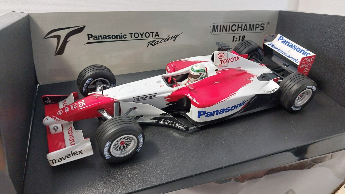 Minichamps Panasonic Toyota Racing TF102 Showcar 2002 A.Mcnish 1