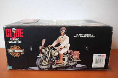 Hasbro G.I. Joe U.S. Army Courier & WLA 45 Harley Davidson Action