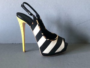 black and white stripe pumps