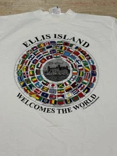 NWT Vintage ELLIS ISLAND America Immigration Port T Shirt Sz Large Flags NYC