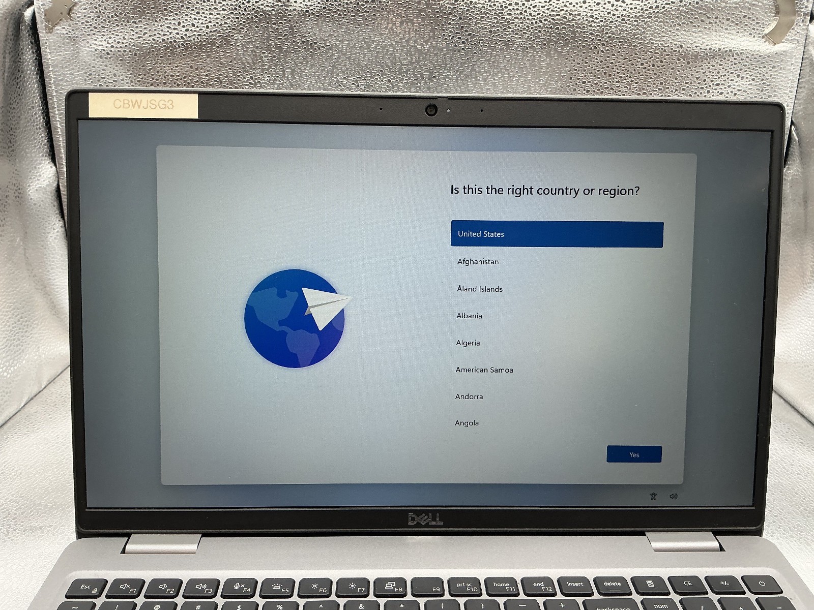 Dell Latitude 5520, 15.6-Inch Laptop, with Intel Core i5 11th Gen., 256 GB SSD (Solid State Drive)