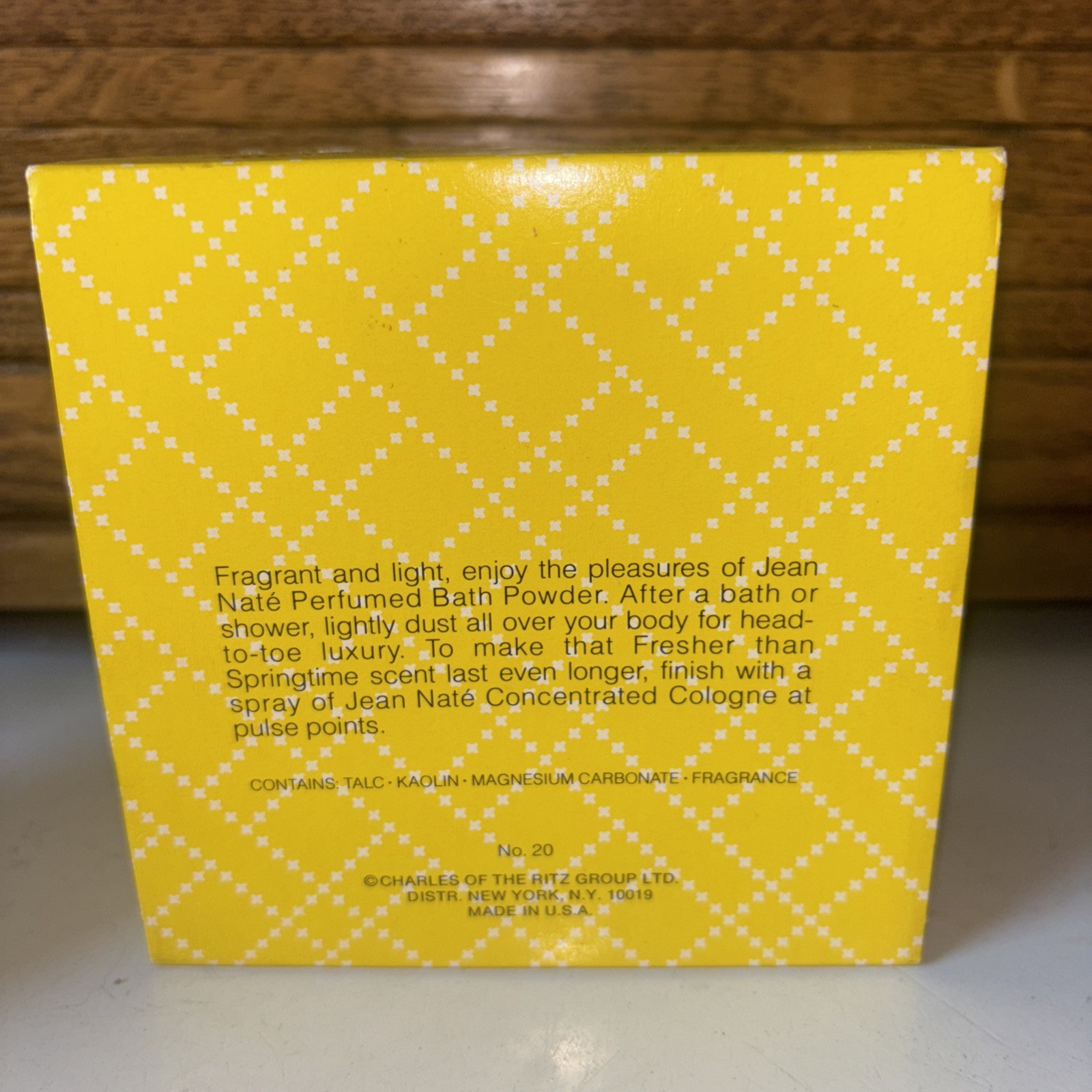 Vintage JEAN NATE Perfumed Bath Powder New in Box 6 Oz. With Powder Puff