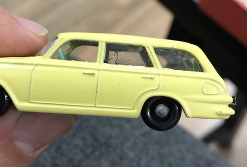 1960s Matchbox Lesney Models Vauxhall Victor Estate Model Toy Car #38 Green Int - Picture 2 of 12