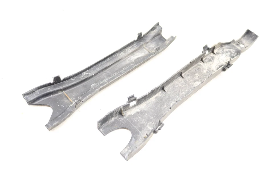 Mercedes-Benz CLS500 2012-2018 - Cubierta de brazo de control trasero 2043521488 Foto 2 de 4