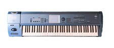 Korg Triton Extreme Workstation/Sampler 61-Key. Working (1 Key Sticks)